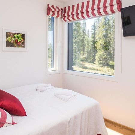 Holiday Home Holy Lake Chalet By Interhome Niskala Екстер'єр фото